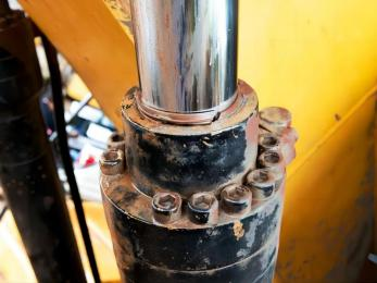 Hydraulisk cylinderdrift felsökning: en kort guide