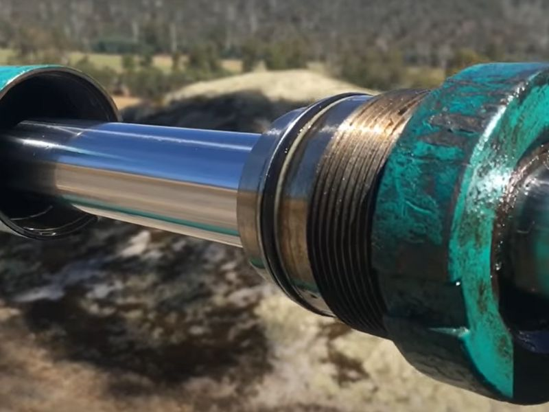 Förstå de grundläggande begreppen för smörjning av hydrauliska cylindrar