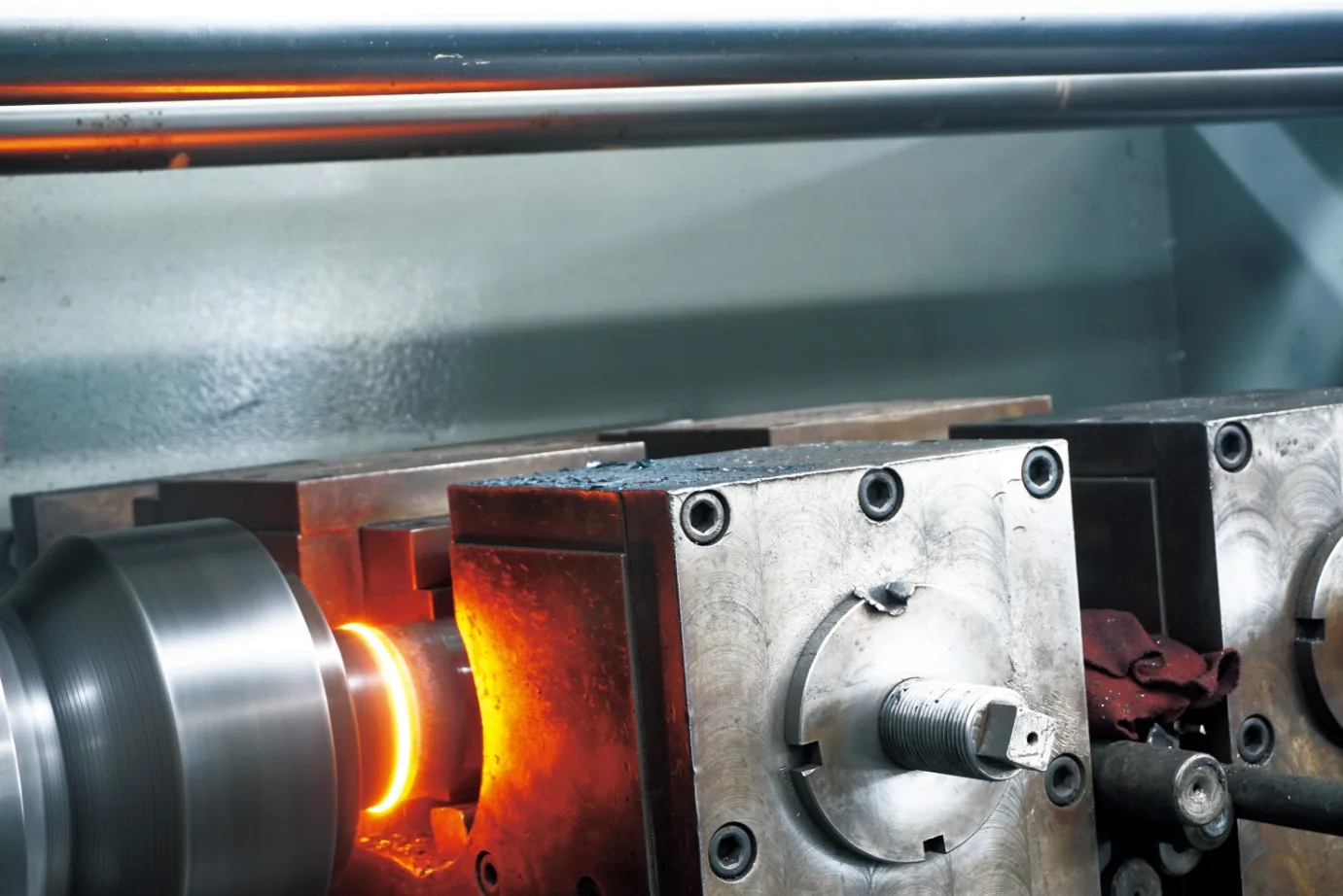 HCIC Hydraulcylindrar: 4 kärntyper och kundanpassade lösningar